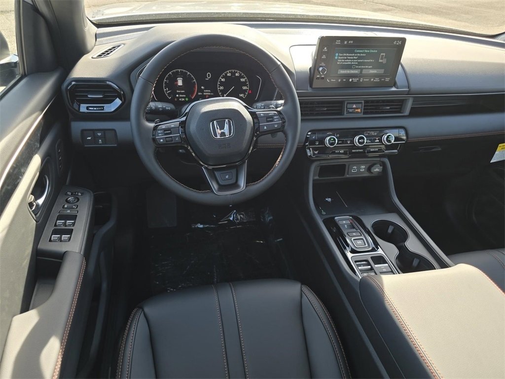 New 2025 Honda Pilot TrailSport image 28