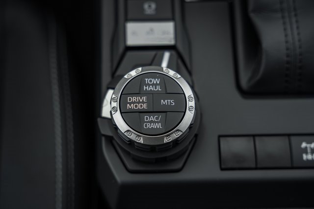 New 2025 Toyota Tacoma TRD Off-Road image 27