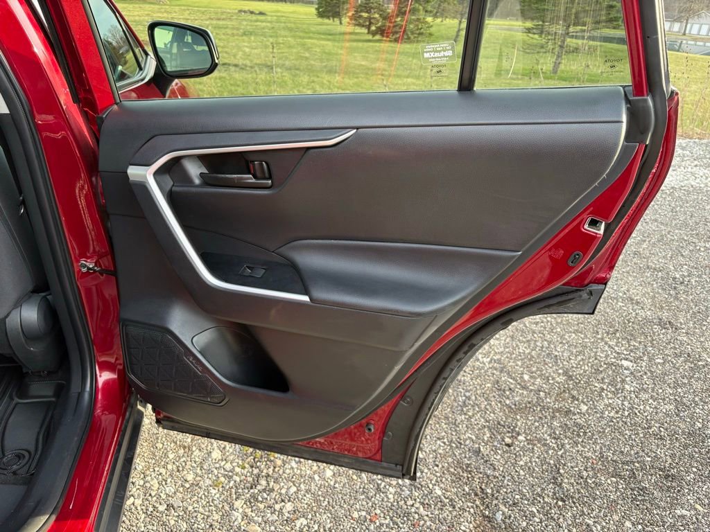 Used 2024 Toyota RAV4 LE image 13