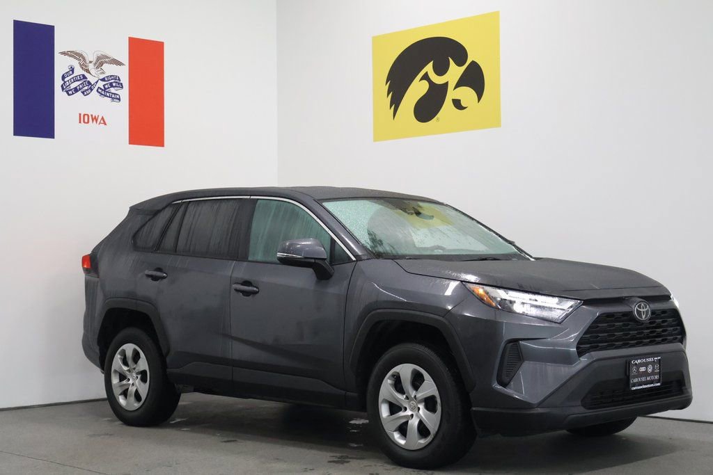 Used 2023 Toyota RAV4 LE image 1