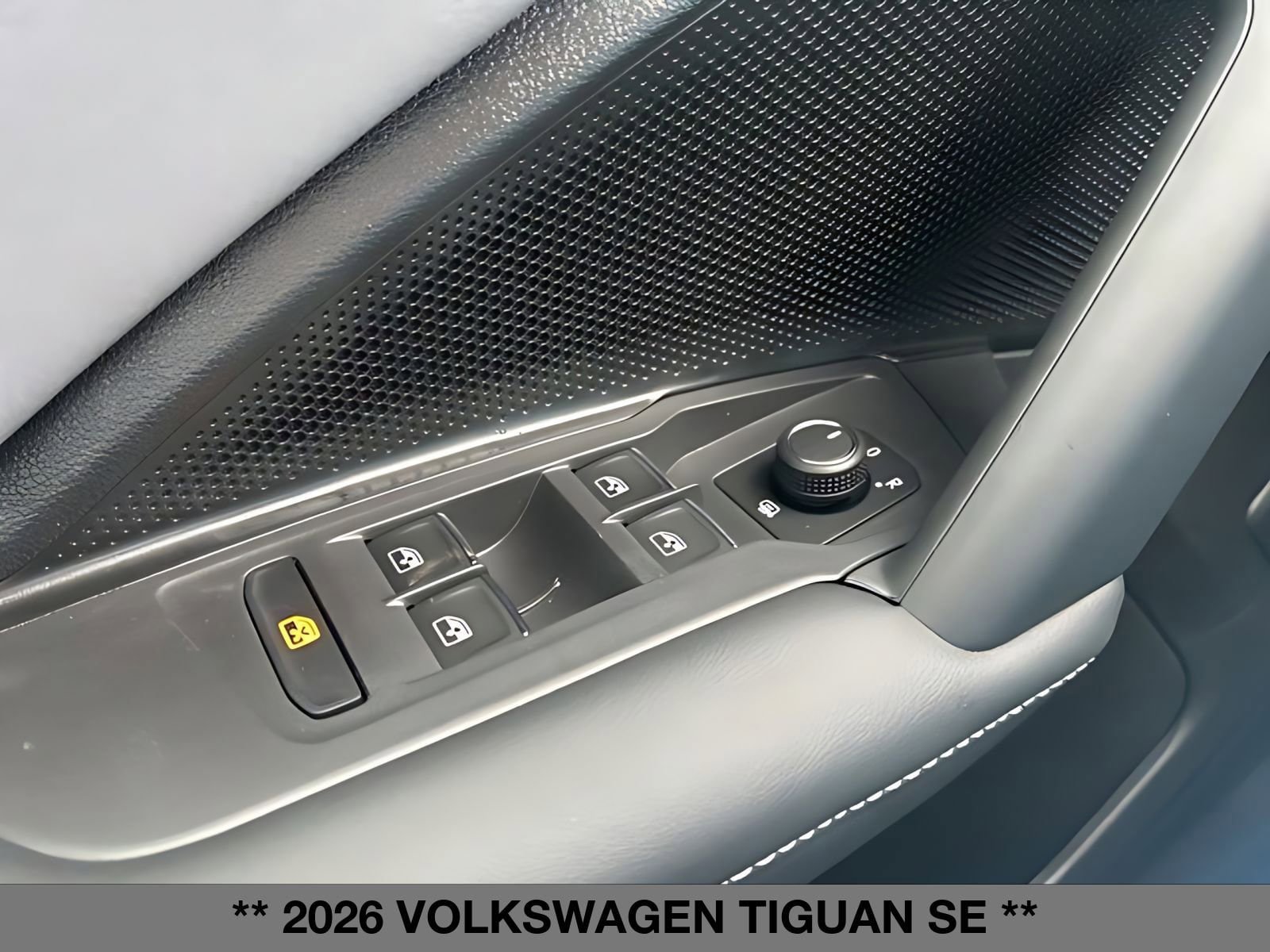 New 2026 Volkswagen Tiguan SE AWD/4WD image 25