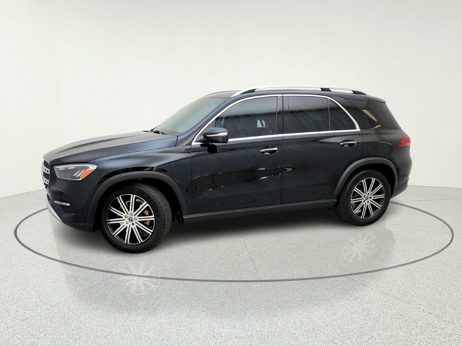 Certified 2025 Mercedes-Benz GLE 350 4MATIC image 15