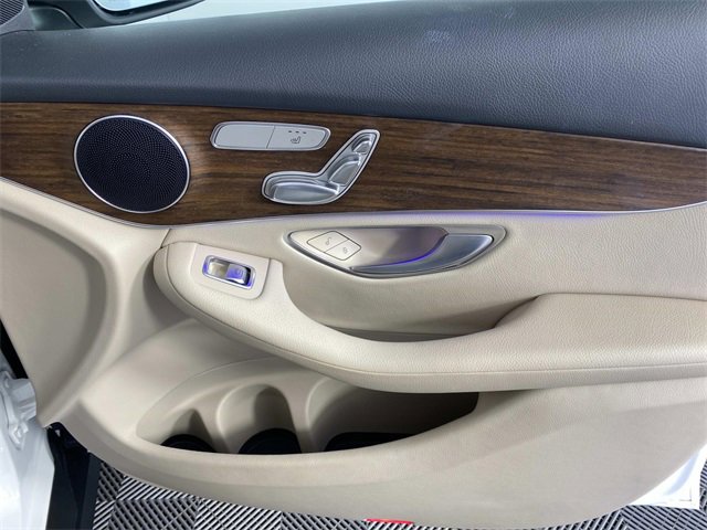 Used 2022 Mercedes-Benz GLC 300 4MATIC image 25