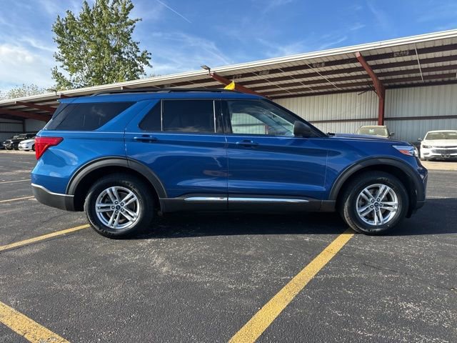 Used 2020 Ford Explorer XLT w/ Equipment Group 202A image 6