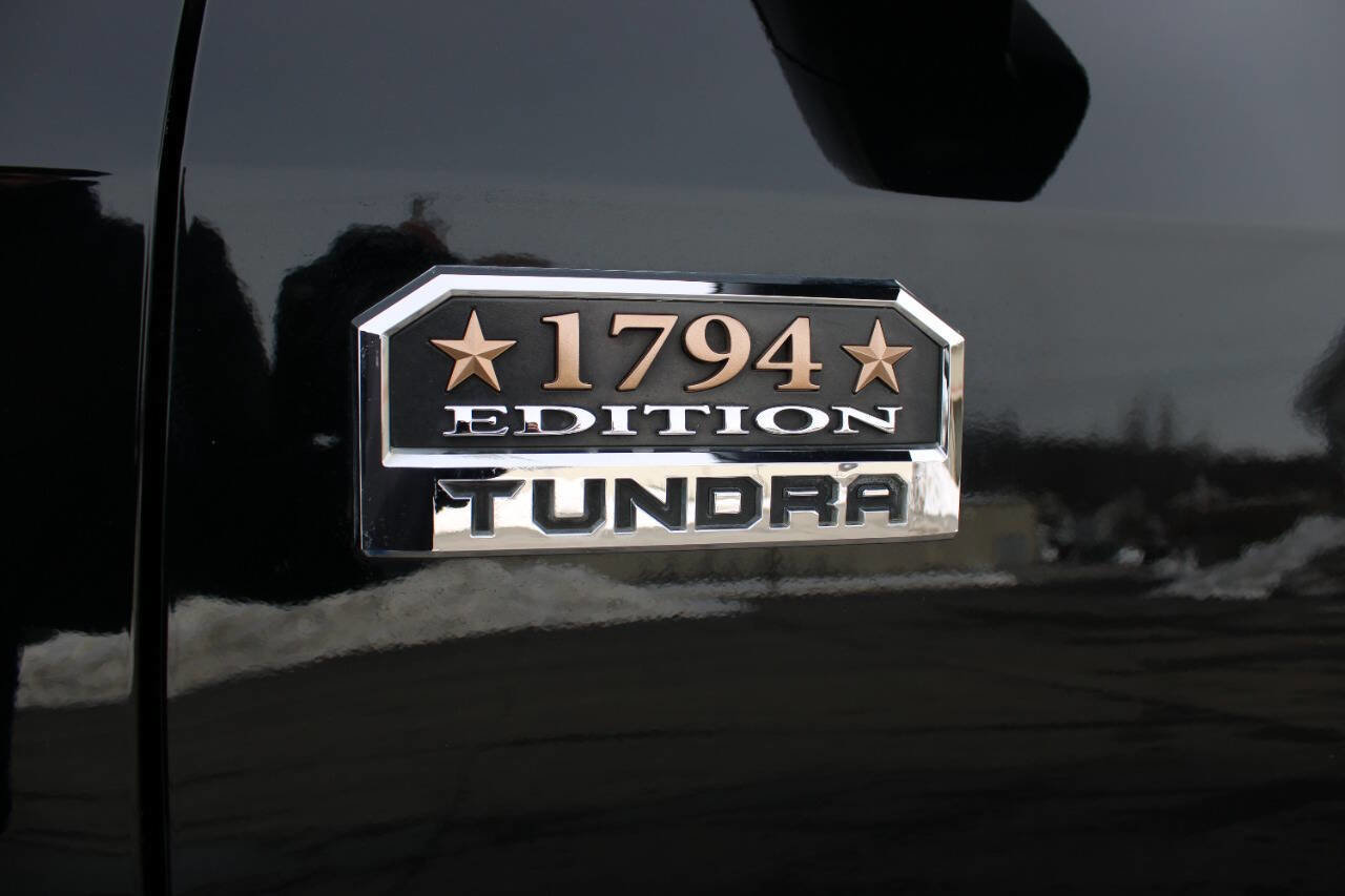 Used 2017 Toyota Tundra 1794 Edition image 9
