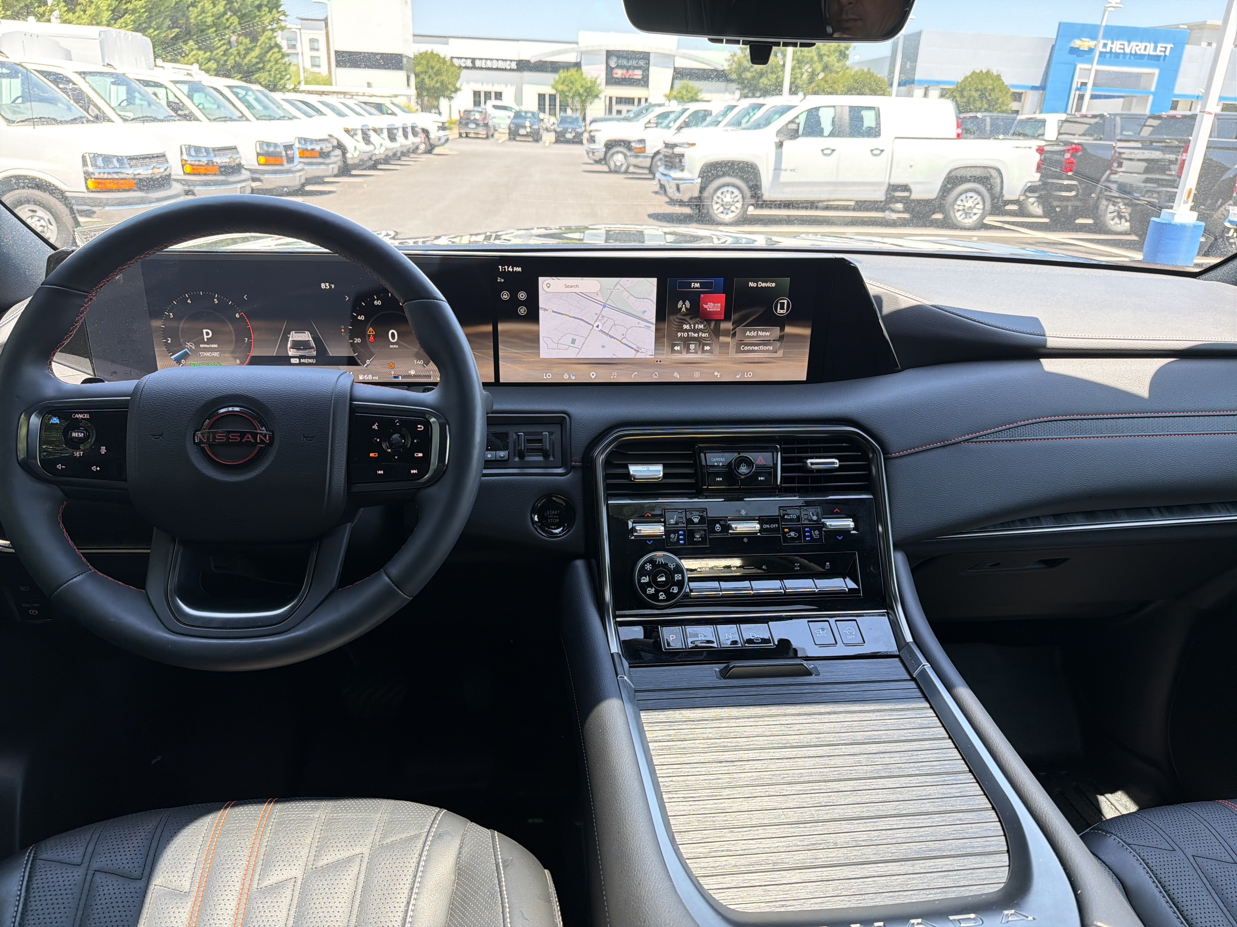 Used 2025 Nissan Armada PRO-4X w/ Pro-4X Premium Package AWD/4WD image 30