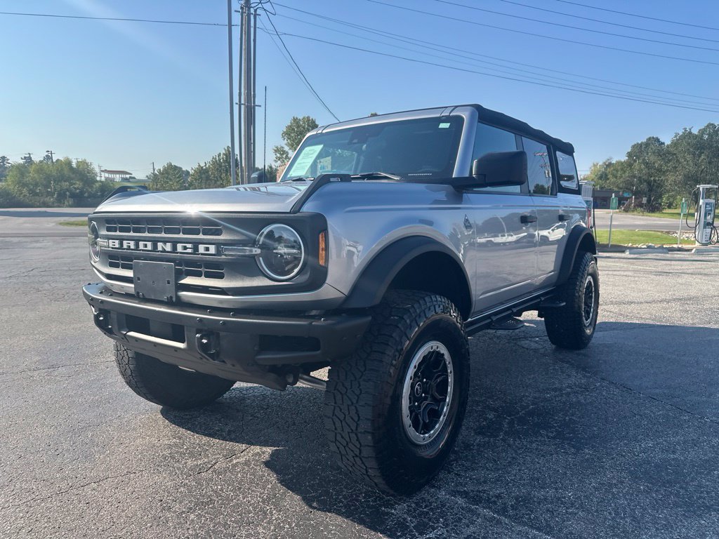 Used 2022 Ford Bronco Black Diamond AWD/4WD image 7