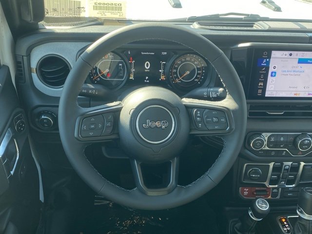 New 2025 Jeep Gladiator Willys image 36