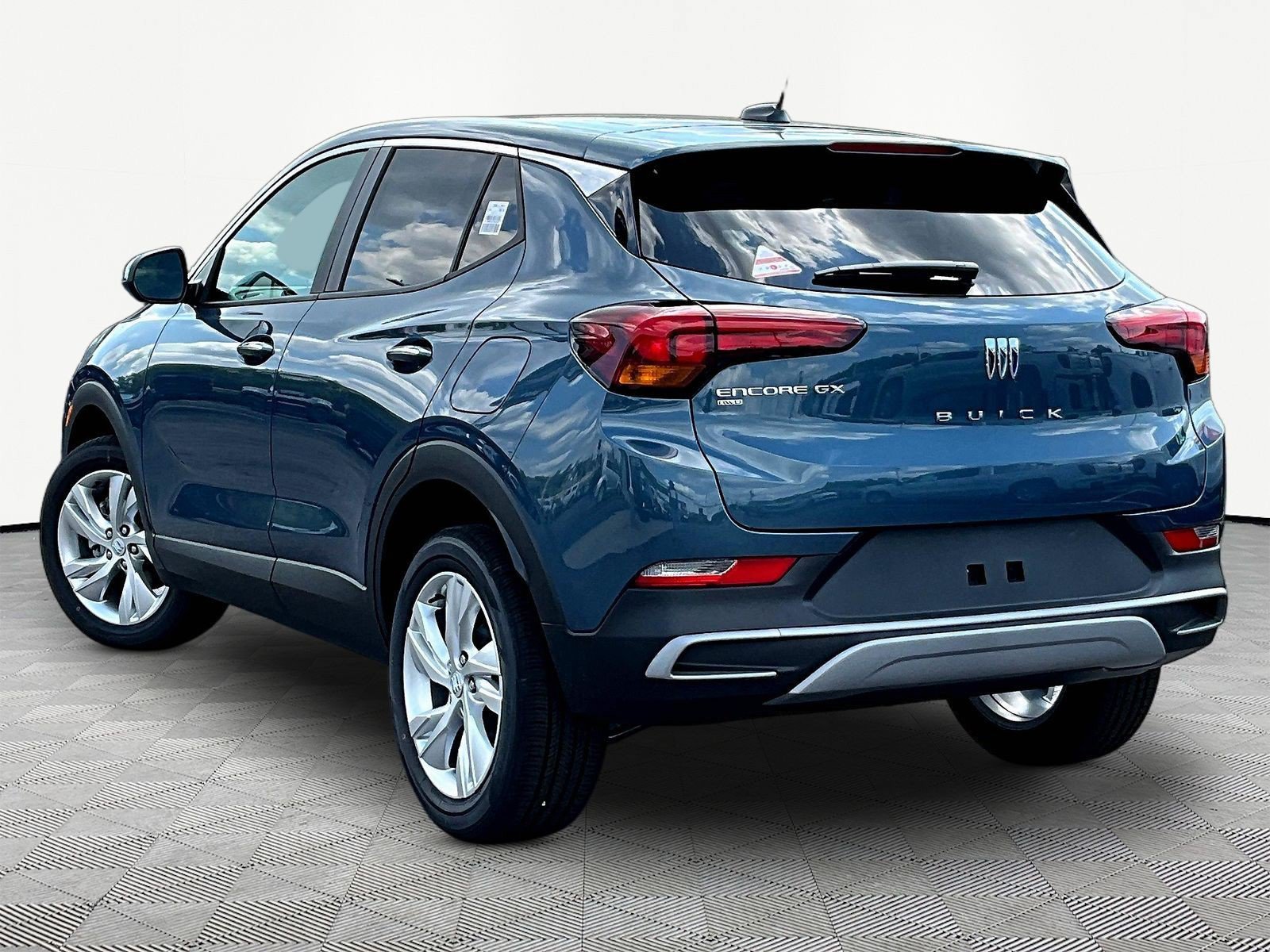 New 2026 Buick Encore GX Preferred w/ Comfort Package AWD/4WD image 4