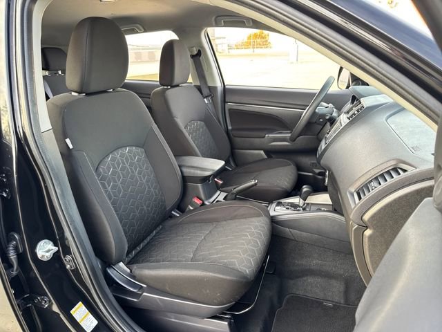 Used 2024 Mitsubishi Outlander Sport ES image 27