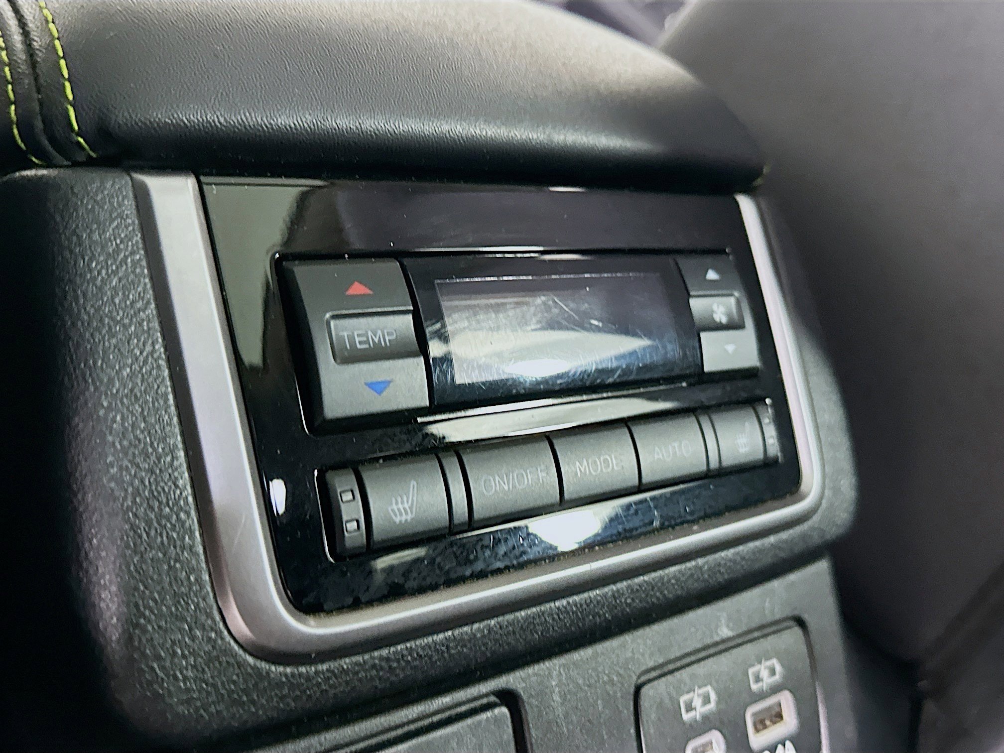 Used 2024 Subaru Ascent Onyx Edition Limited image 28