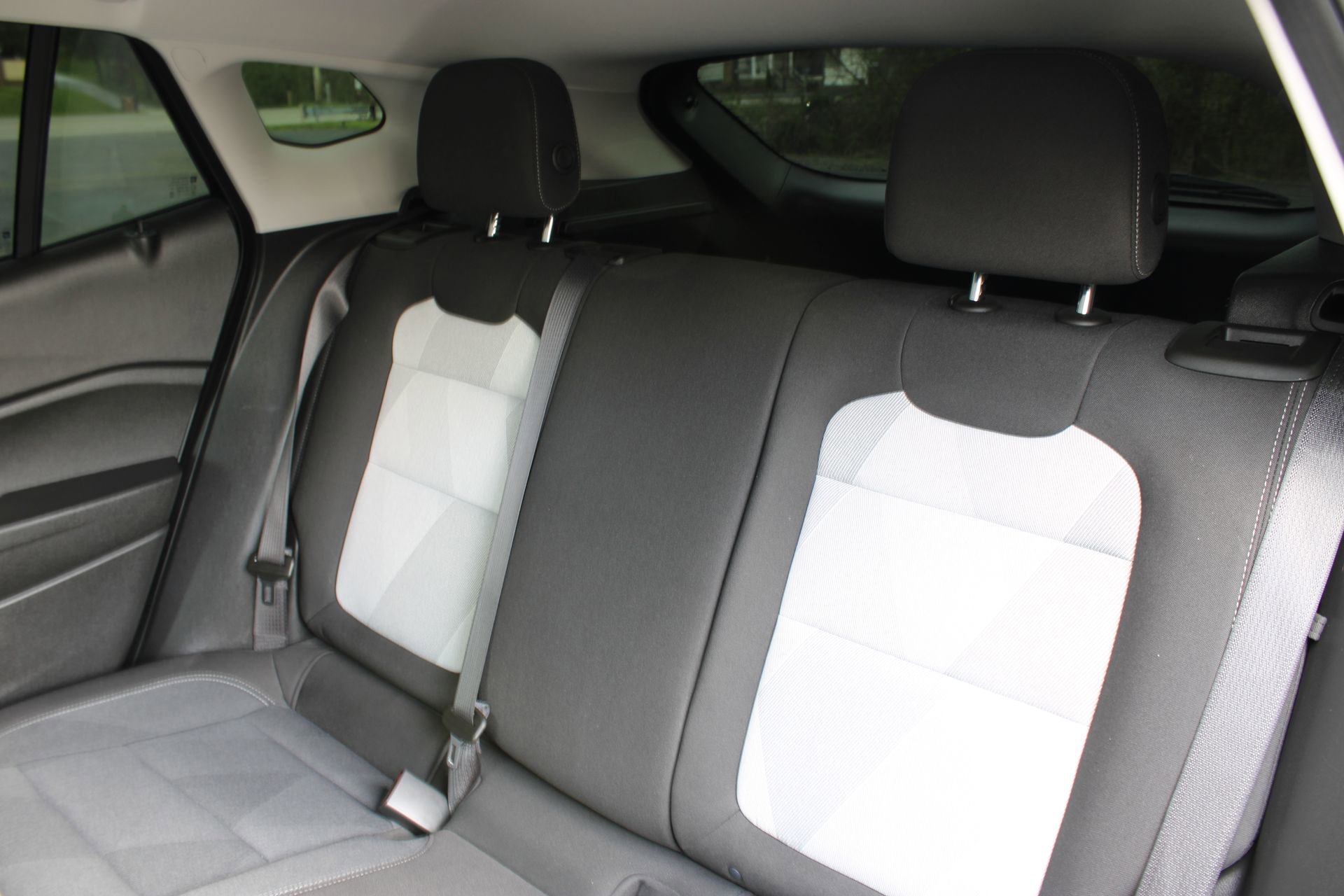 Used 2024 Chevrolet Trax LS image 17