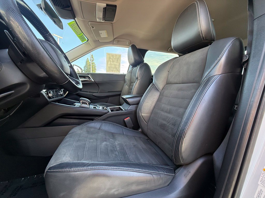 Used 2022 Mitsubishi Outlander SE FWD image 35