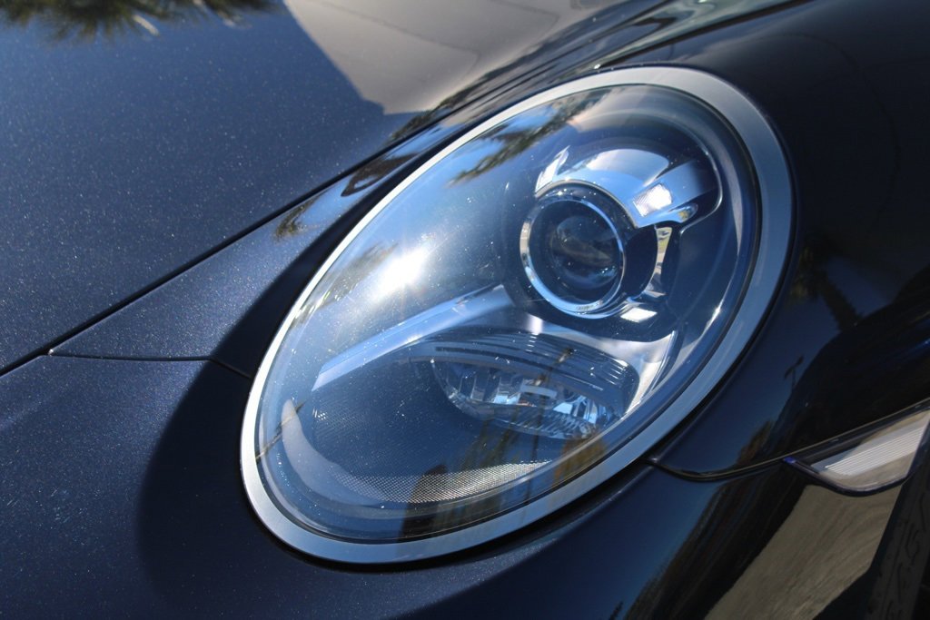 Used 2019 Porsche 911 Targa 4 GTS image 11