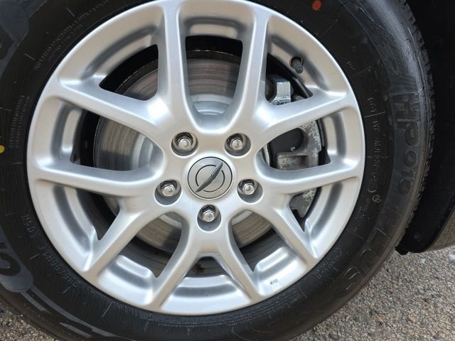 Used 2024 Chrysler Pacifica Touring-L image 7