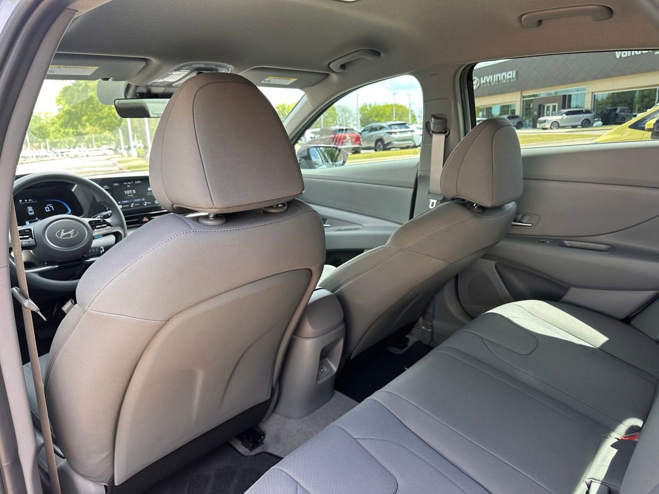 Certified 2026 Hyundai Elantra SE FWD image 17