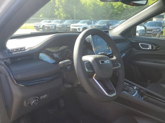 New 2026 Jeep Compass Limited AWD/4WD image 12