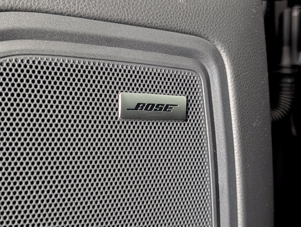 New 2026 Porsche Macan AWD/4WD image 28
