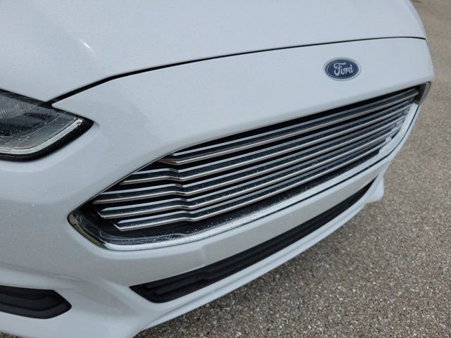Used 2015 Ford Fusion S FWD image 12