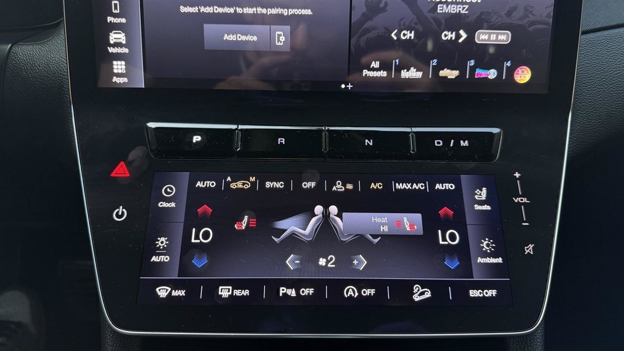 Used 2024 Maserati Grecale GT AWD/4WD image 53