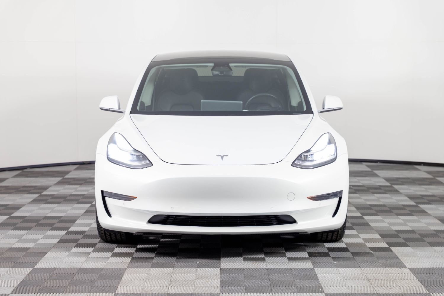 Used 2019 Tesla Model 3 Long Range RWD image 12