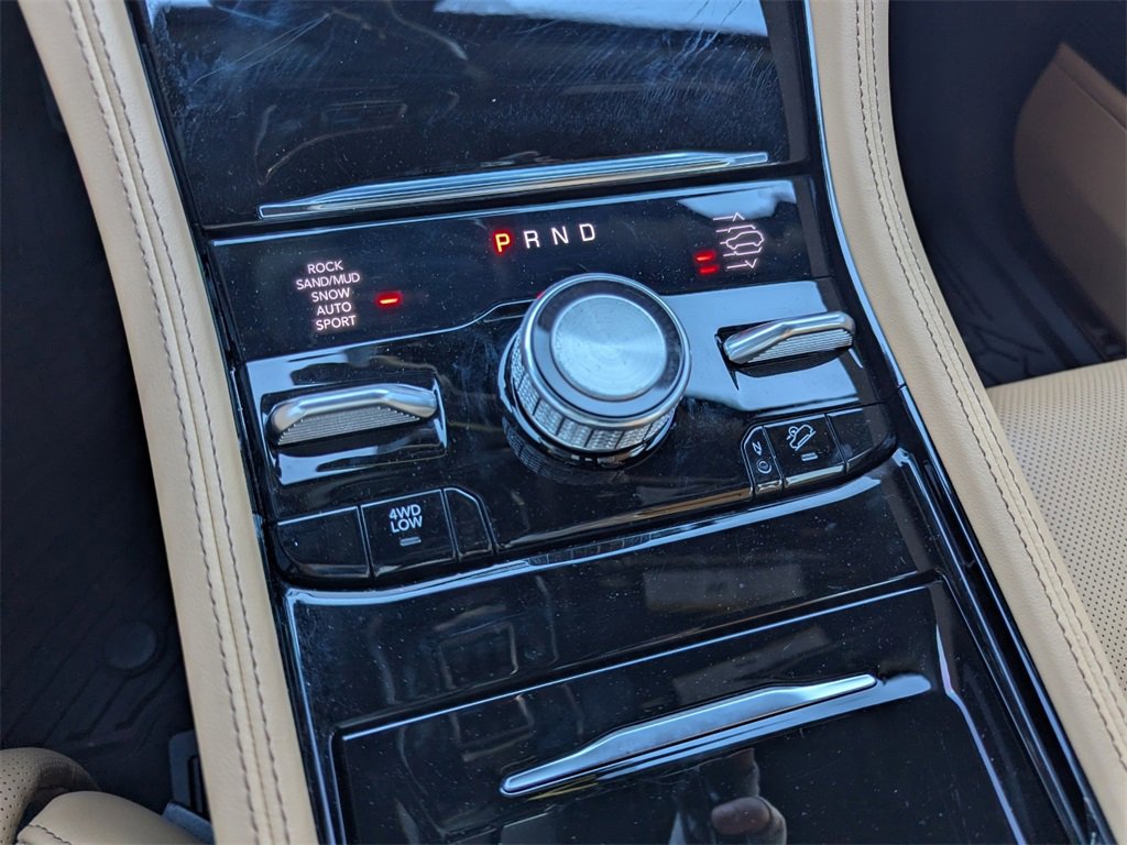 Used 2022 Jeep Grand Cherokee Summit image 27