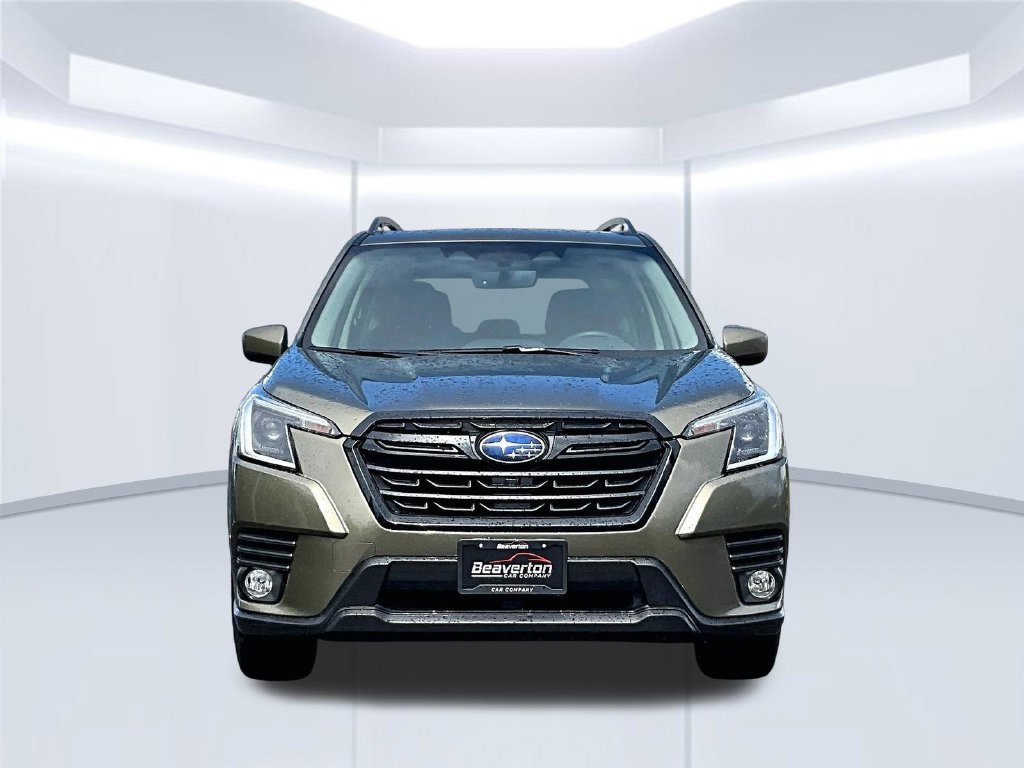 Used 2023 Subaru Forester Premium AWD/4WD image 5
