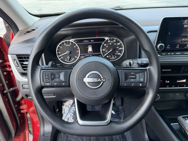 Used 2023 Nissan Rogue SV FWD image 19