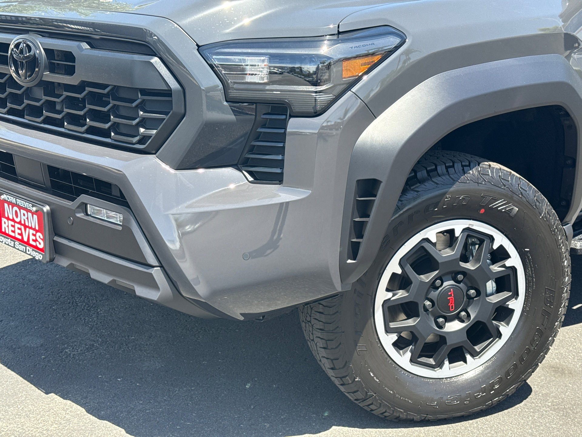 New 2026 Toyota Tacoma TRD Off-Road AWD/4WD image 3