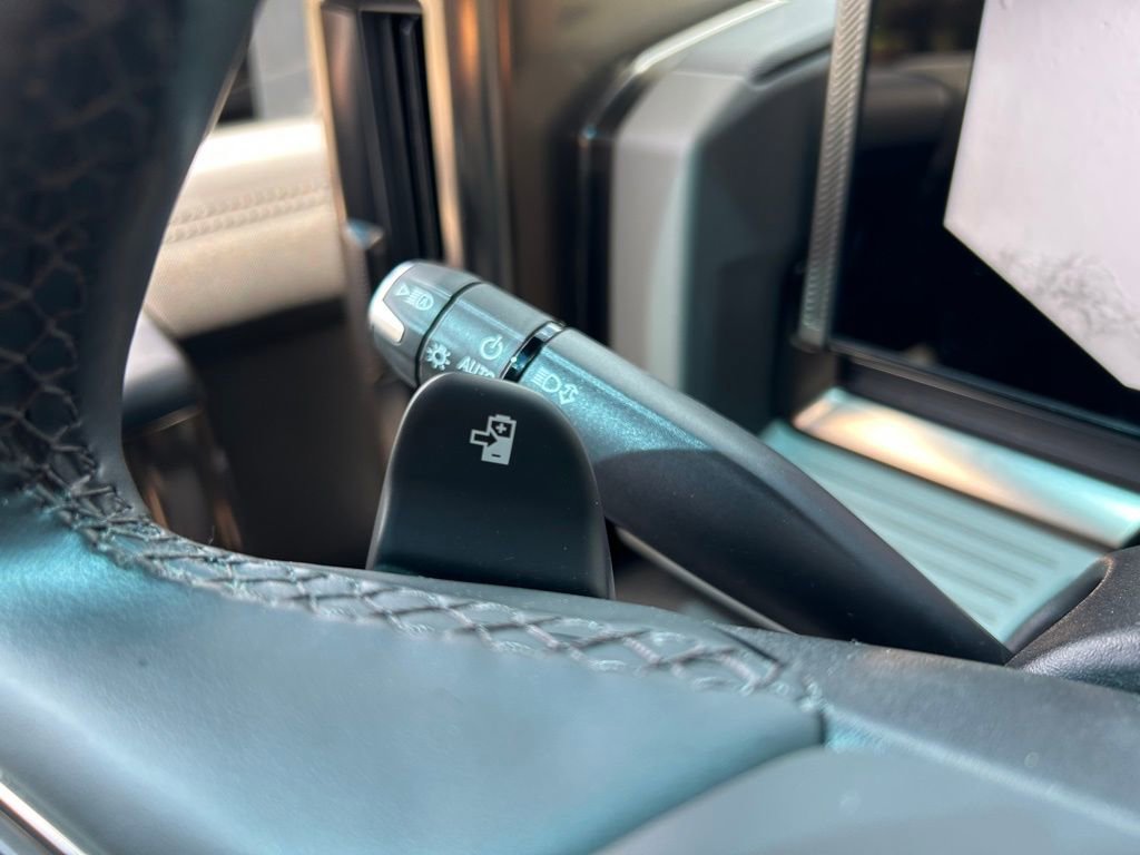 Used 2024 GMC Hummer EV 3X image 59