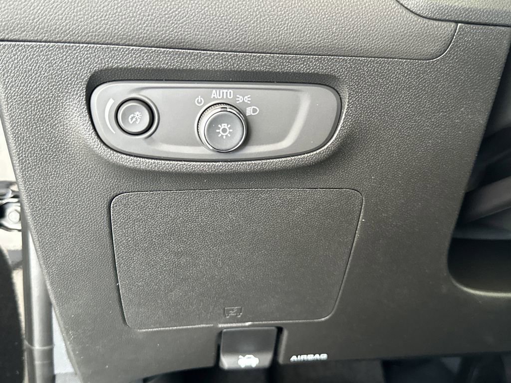 New 2026 Buick Encore GX Sport Touring w/ Advanced Technology Package FWD image 18