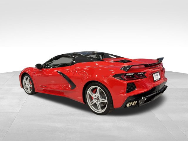 Used 2022 Chevrolet Corvette Stingray Preferred Conv w/ Z51 Performance Package RWD image 8
