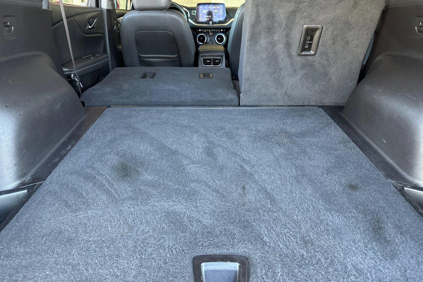Certified 2024 Chevrolet Blazer LT FWD image 16