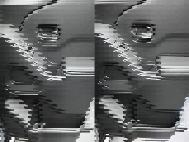 New 2026 Nissan Frontier SV image 32