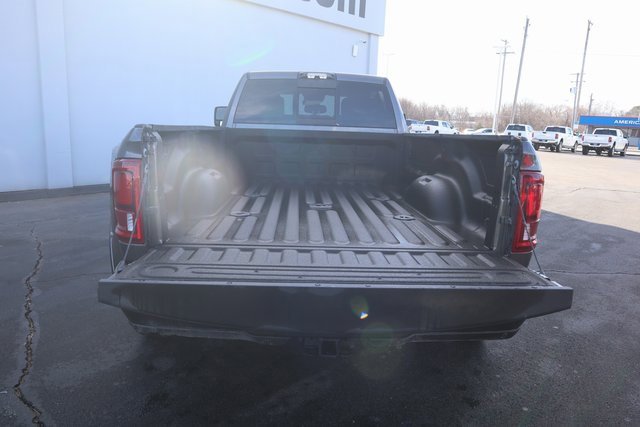New 2025 RAM 3500 Limited image 24