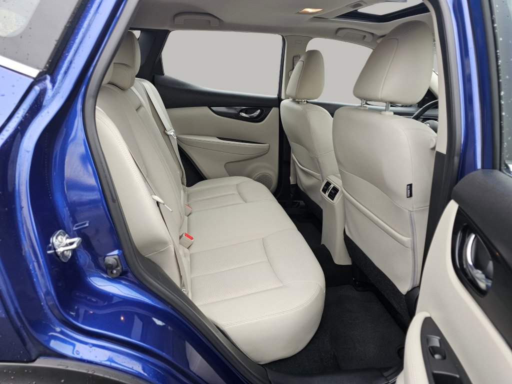 Used 2019 Nissan Rogue Sport SL w/ Premium Package AWD/4WD image 25