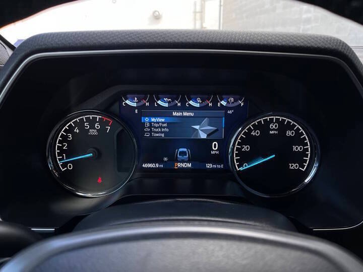 Used 2022 Ford F150 XLT w/ Equipment Group 302A High AWD/4WD image 29