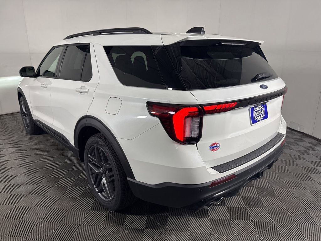 New 2026 Ford Explorer ST w/ Sun And Sound Package AWD/4WD image 7