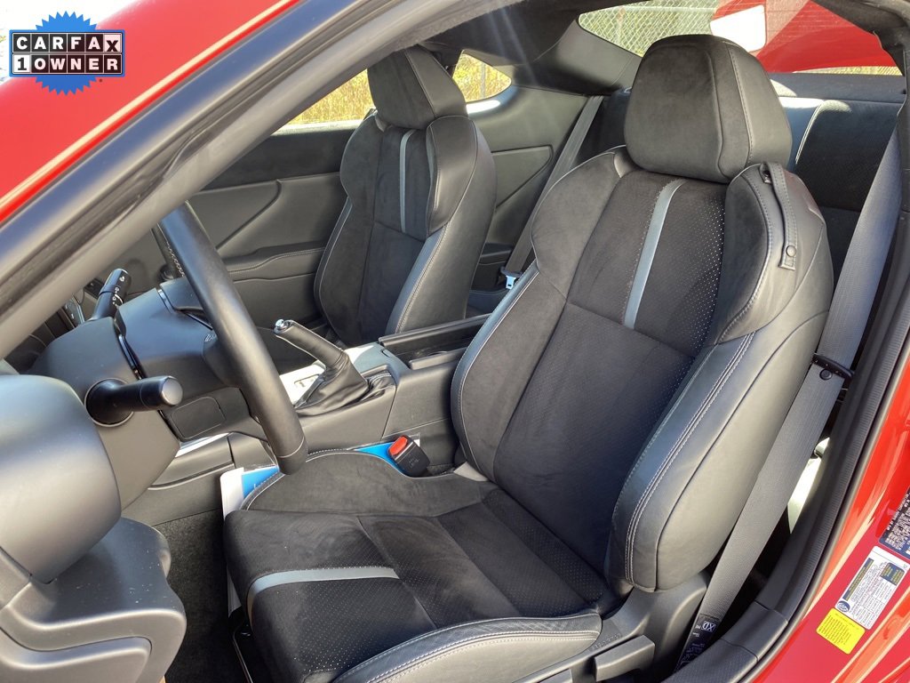 Used 2024 Toyota GR86 Premium image 18