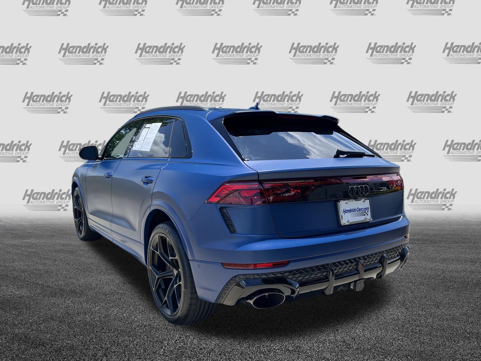 Certified 2025 Audi RS Q8 performance AWD/4WD image 7