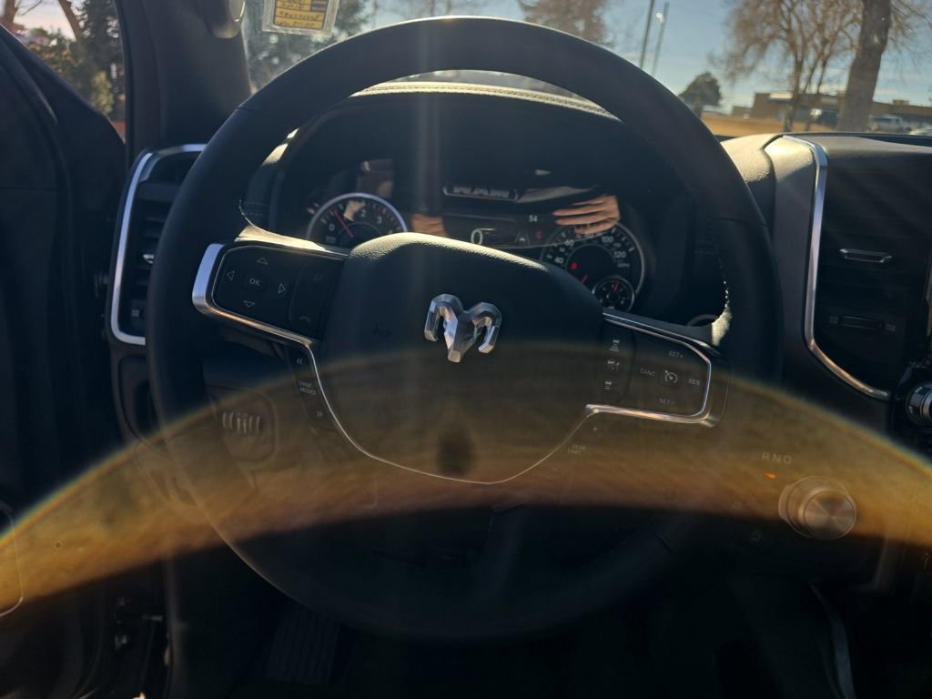 Used 2025 RAM 1500 Laramie image 16