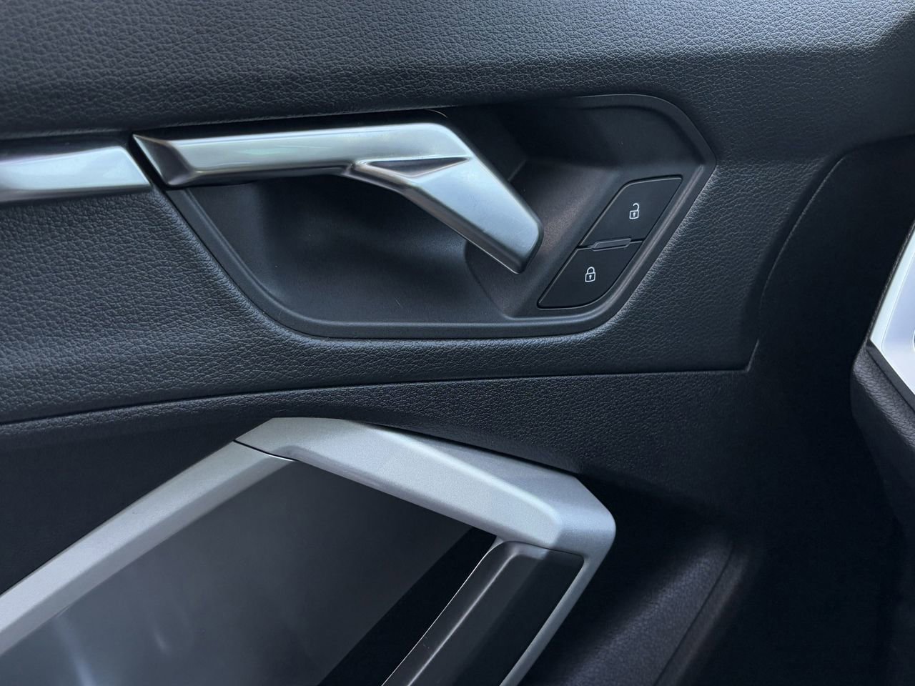 Used 2022 Audi Q3 2.0T Premium Plus image 23