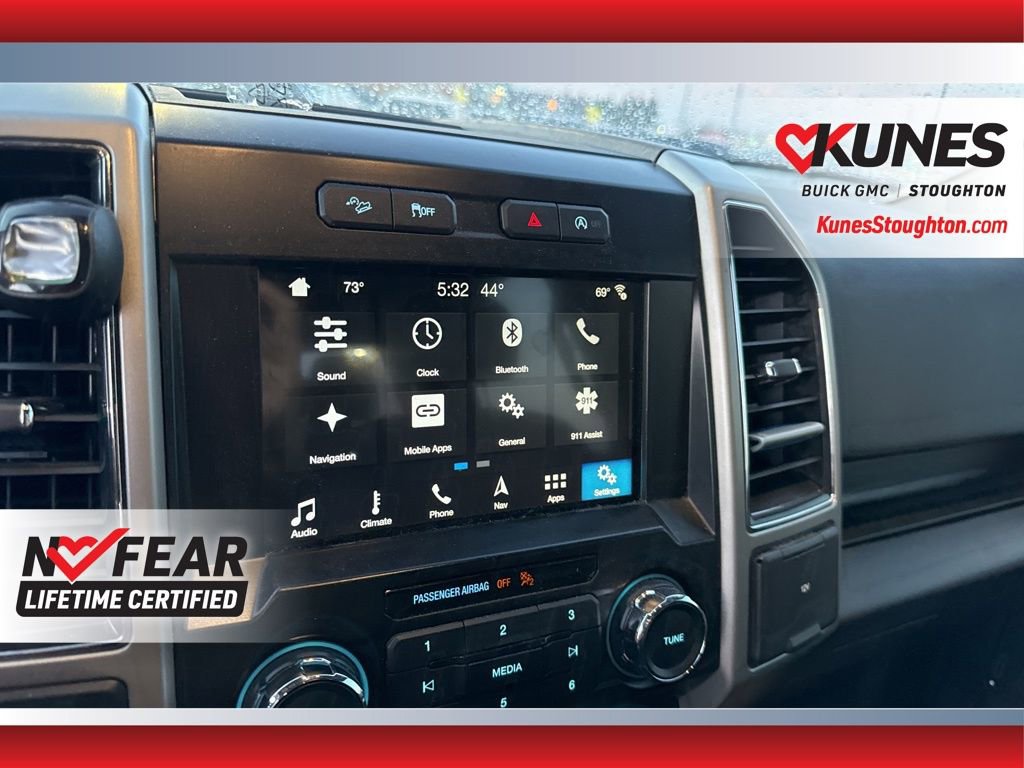 Used 2017 Ford F150 Lariat w/ FX4 Off-Road Package image 31