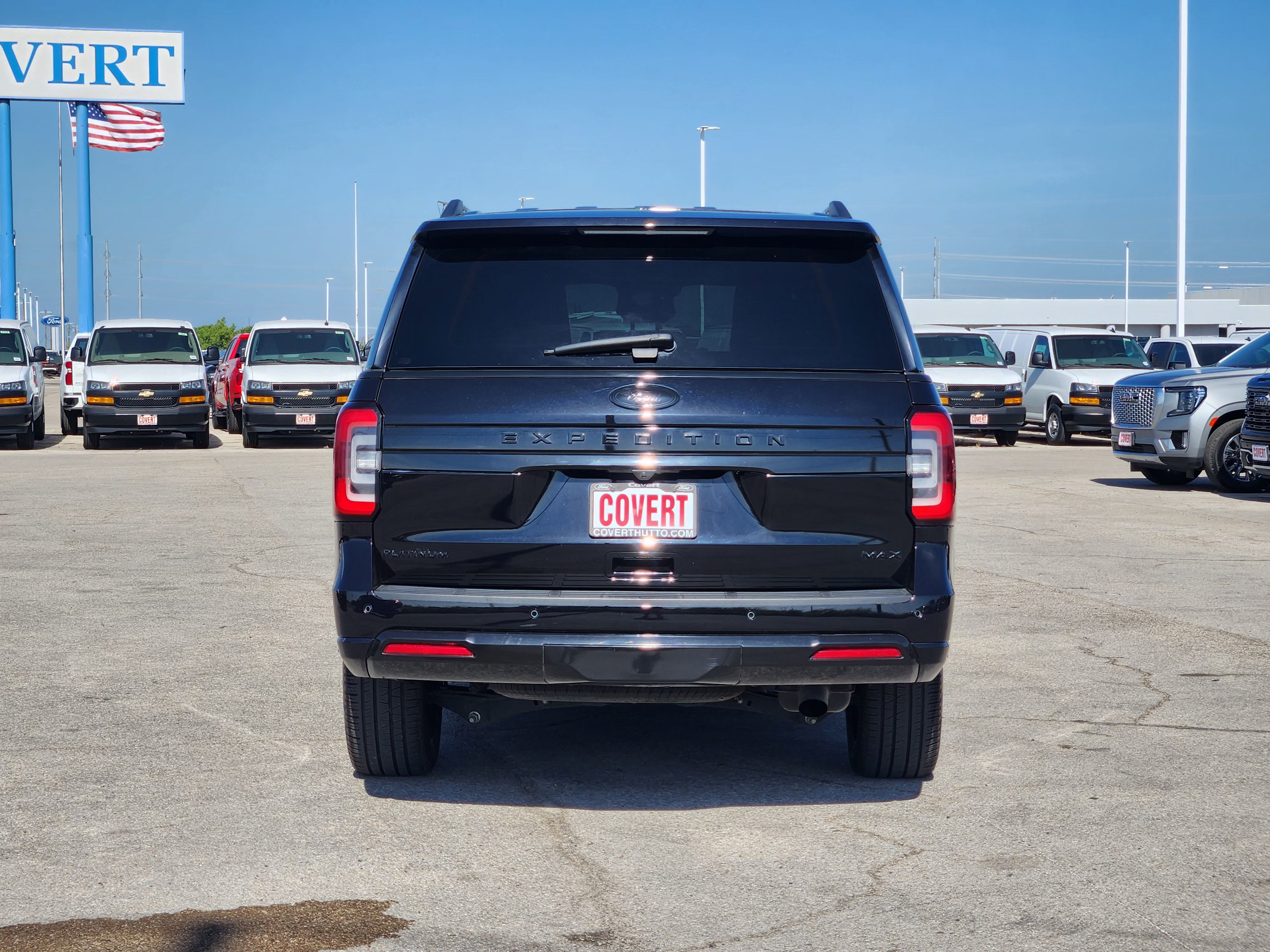 Used 2024 Ford Expedition Max Platinum AWD/4WD image 6