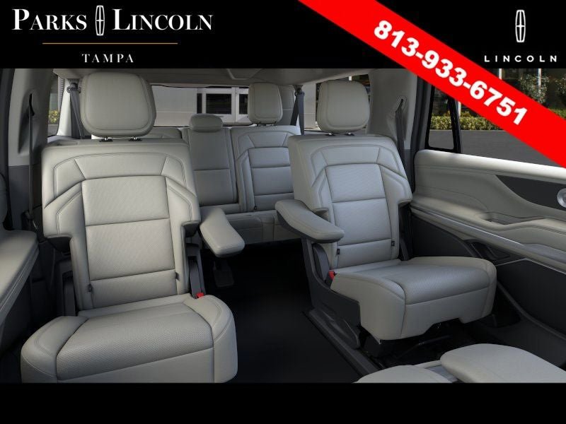 New 2026 Lincoln Navigator L Reserve AWD/4WD image 11
