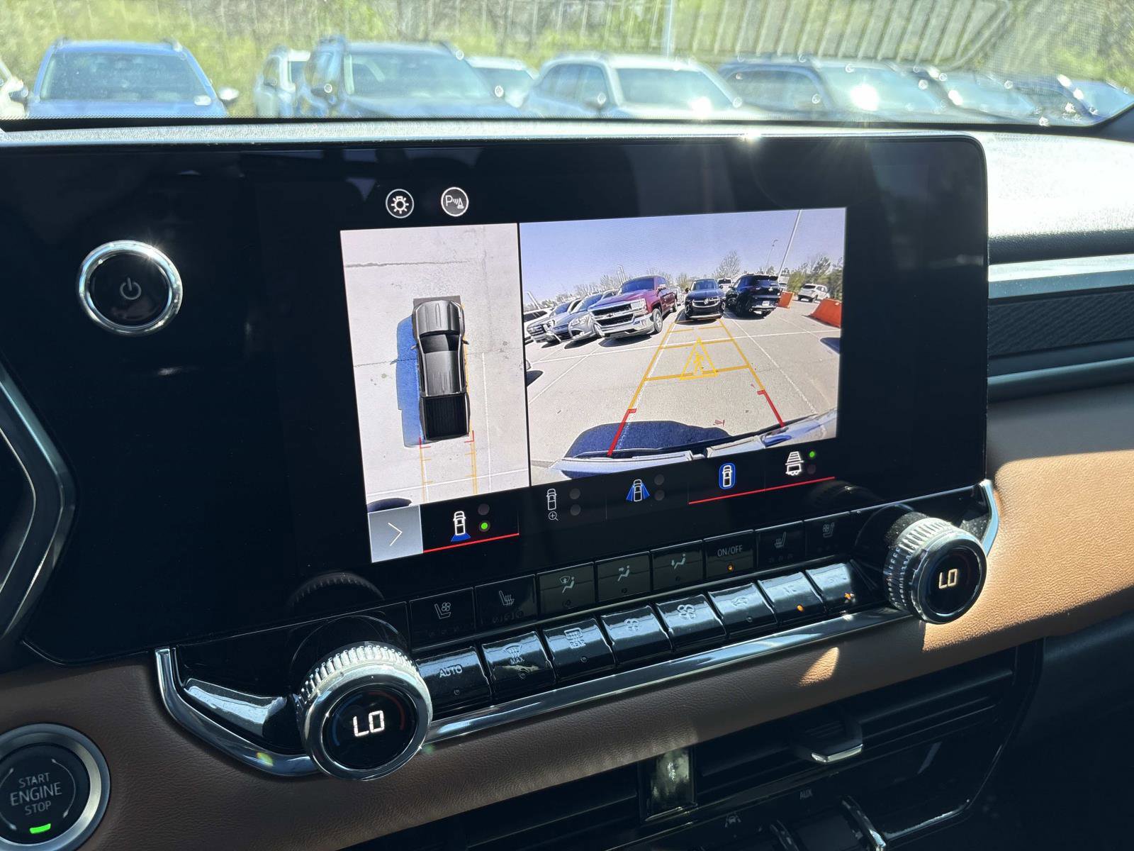 Certified 2024 GMC Canyon AT4 w/ AT4 Premium Package image 23