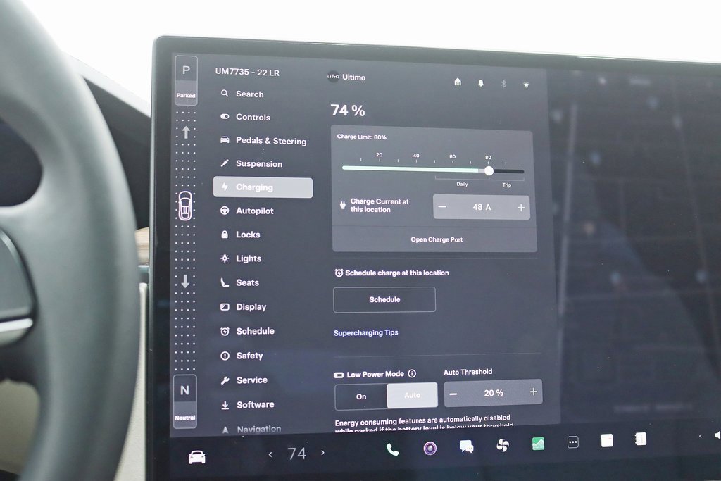 Used 2022 Tesla Model X image 21