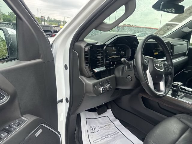 Used 2024 GMC Sierra 1500 SLT w/ SLT Premium Package AWD/4WD image 13