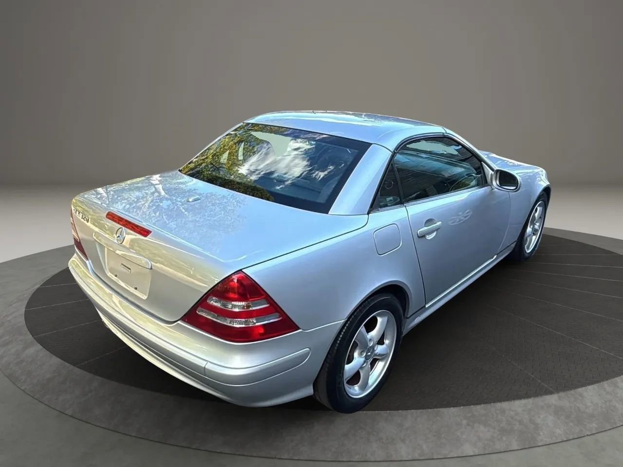 Used 2001 Mercedes-Benz SLK 320 image 11