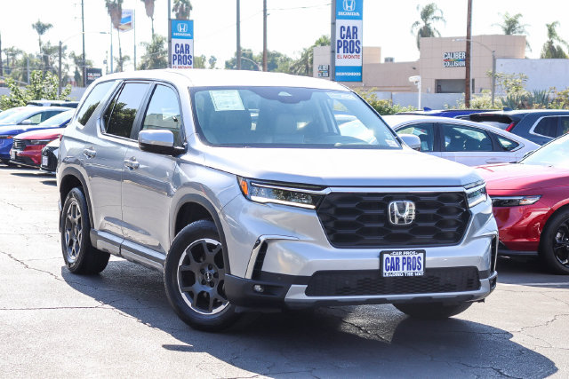 Certified 2024 Honda Pilot EX-L image 1